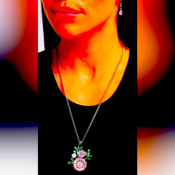 🌸🌸 SET❗️PAPARAZZI “BOTANICAL BUNCH” NECKLACE & “BUDDING BLING” RING❗️🌸🌸 - Picture 6 of 9